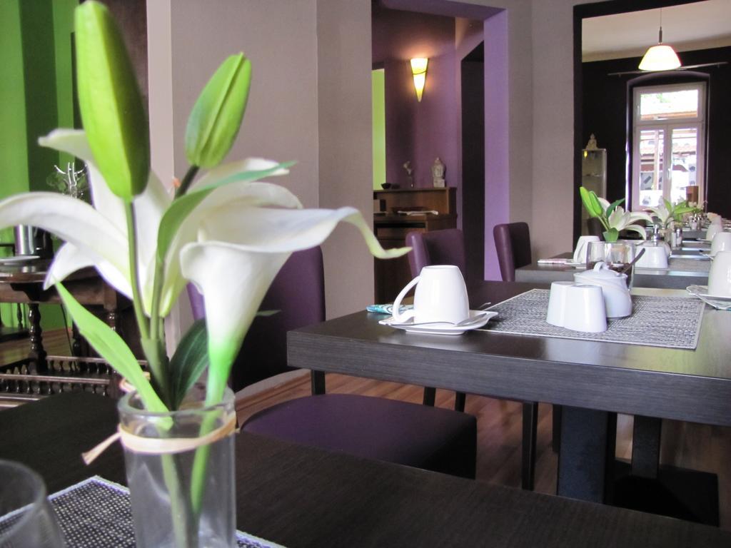 Central Hotel Gera Buitenkant foto